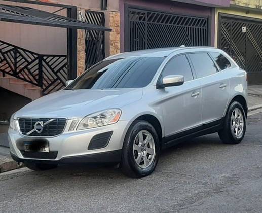 VOLVO XC60 2.0 T5 DYNAMIC FWD TURBO GASOLINA 4P AUTOMÁTICO